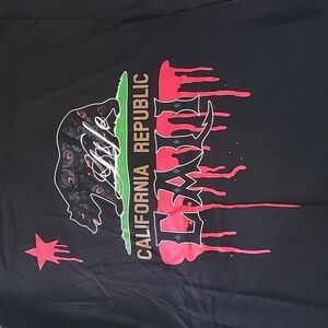 California Republic Bear CALI  Alstyle tee